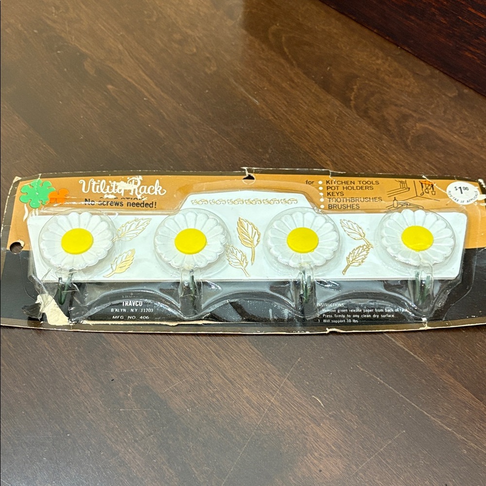 Daisy Wall Hooks Utility Rack